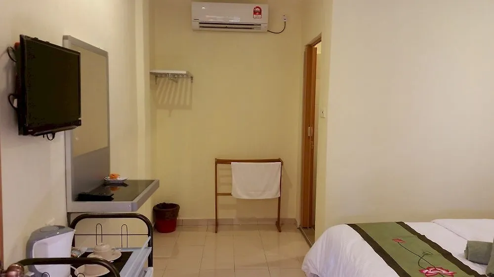 Nr Langkawi Motel Pantai Cenang